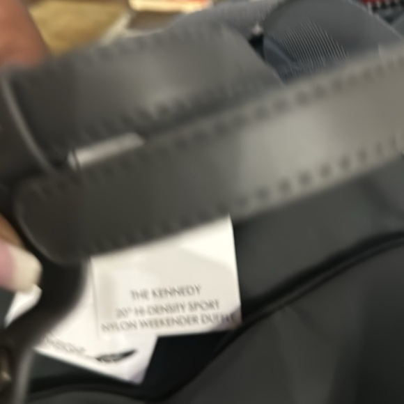 NEW🎅🏾. JOAN&DAVID The KENNEDY / The Kennedy is 20” Duffle Bag/light weight. - Picture 12 of 14